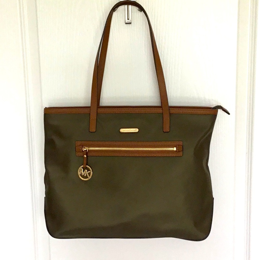 NWOT! Michael Kors nylon tote